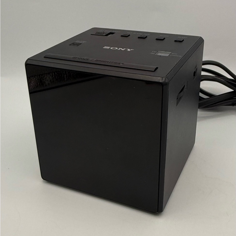 Sony ICF-C1 Square Cube Alarm Clock Radio in Black Tested & Works